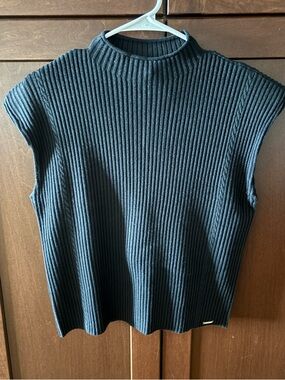 NWT Calvin Klein Black Ribbed Mock Neck Sleeveless Top